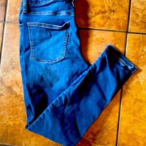 Super high waisted skinny jeans